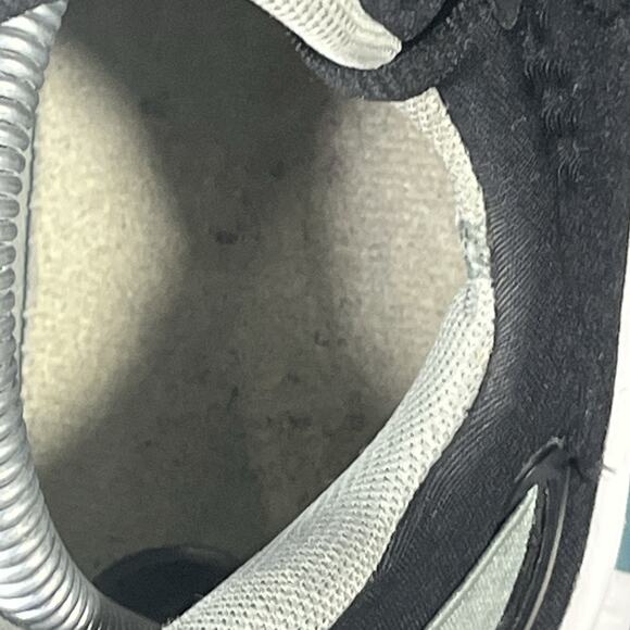 Nike Women’s Free Metcon 4 Cross Train Black Athletic Sneakers Size 9 - Picture 7 of 9